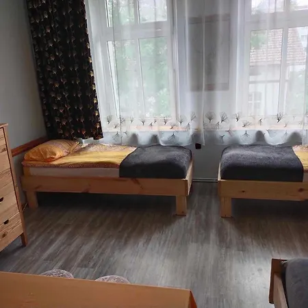 Habitación en casa particular Mieszkanie Villa Turrita